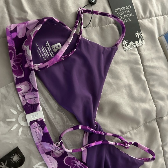 NEW Blackbough Swim Tona Twist Top - size M - Picture 2 of 4